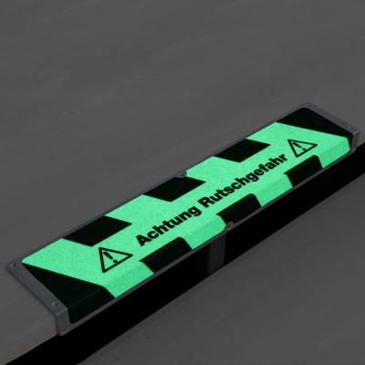 Antirutschkantenprofil Aluminium Nachleuchtend mit Text 